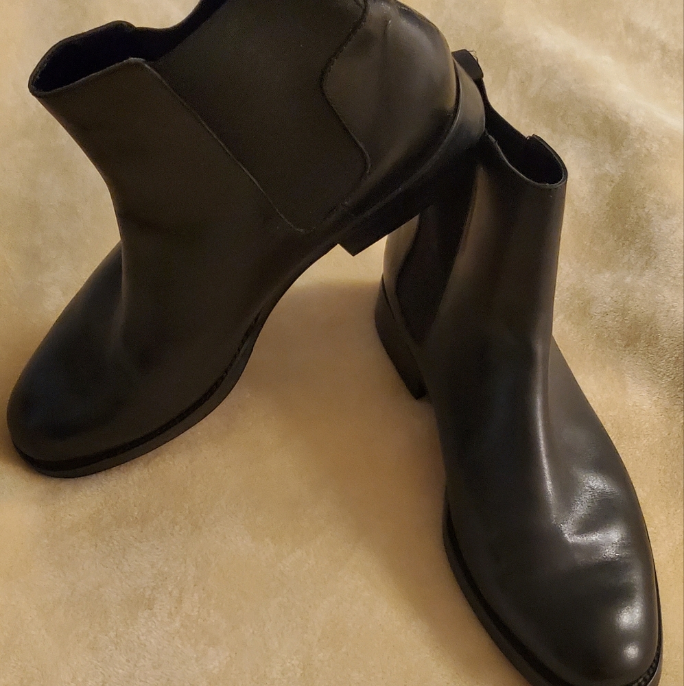 NEW Calvin Klein Orion boot for men retail $130